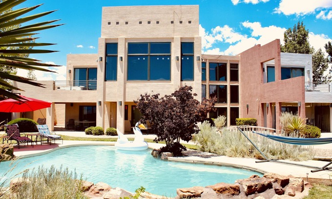 Rio Rancho House | #1 BEST VIEWS! Huge, Luxury Contemporary Home + HEATED POOL