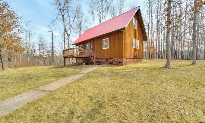 Trego Cabin | 1 Mi to South Twin Lake: Cabin w/Deck in Trego!