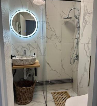 Resita Apartment | 1 Room Apartment- Self Check in 24h