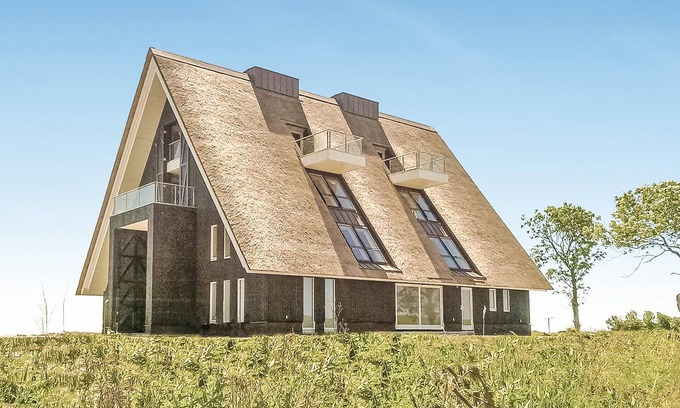 Wierum House | 10 bedroom lovely home in Wierum