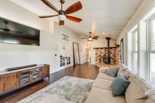 Placerville House | 10 Mi to Folsom Lake Tranquil Family Getaway