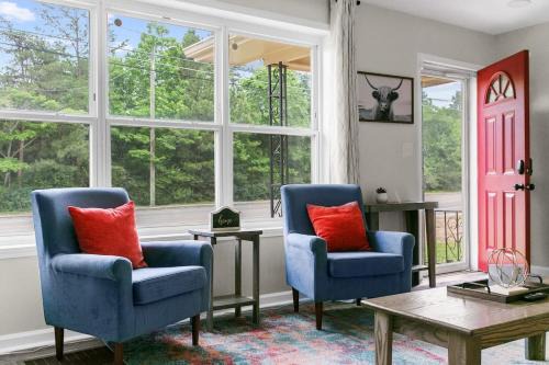 Birmingham House | 10 Mins to Downtown Modern in Magic City- Unit A