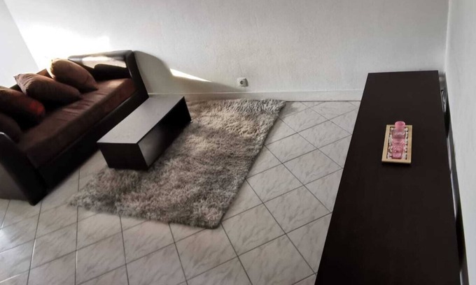 Le Chesnay Apartment | 10 minutes from the castle