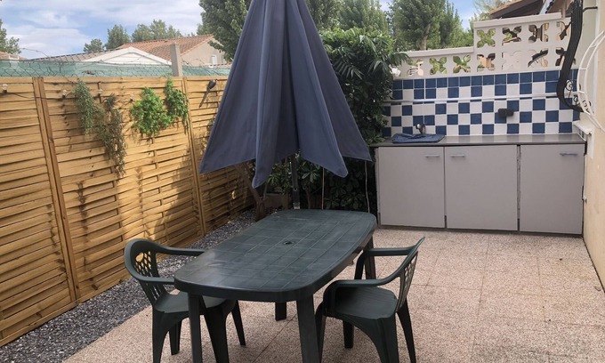 Vias Villa | 10 minutes from Europark and 200 meters from the beach