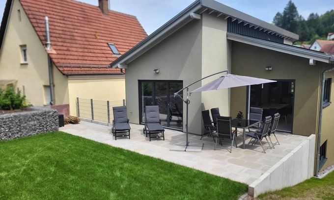 Nothweiler House | 100 m² House ∙ 2 bedrooms ∙ 5 guests