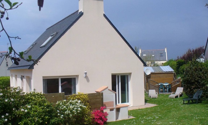 Plouarzel House | 100 m² House ∙ 3 bedrooms ∙ 6 guests