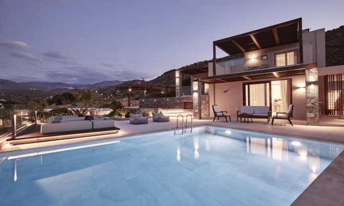Mochlos Villa | 100 m² Villa ∙ 4 bedrooms ∙ 8 guests