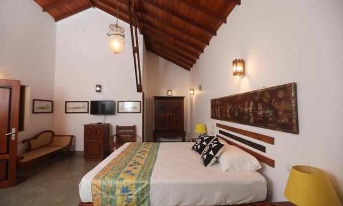 Ambalangoda Villa | 100 m² Villa ∙ 6 bedrooms ∙ 12 guests