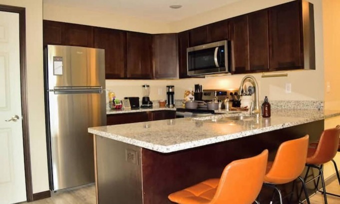Rosemount Apartment | 100 - New, Modern & Comfortable 2 Bedroom Apt