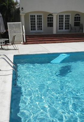 Clermont Apartment | 1002 Crystal Court Condominiums