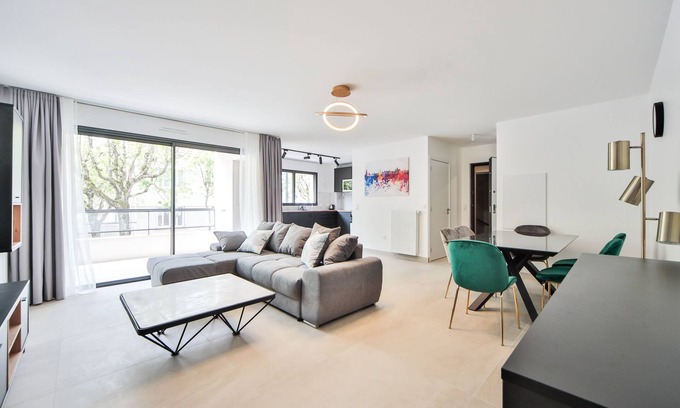 La Varenne Saint-Hilaire Apartment | 101 69 Blue Nights Appartement Appartement de Luxe