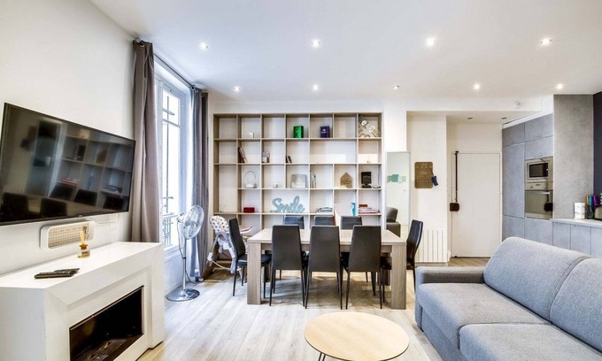 Quartier du Mail Apartment | 101 Suite Grego - Superb apartment in Paris