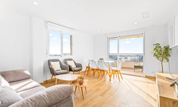 Santa Pola Apartment | 105 m² Apartment ∙ 3 bedrooms ∙ 6 guests