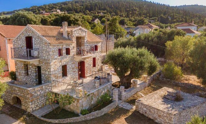 Evreti House | 105 m² House ∙ 1 bedroom ∙ 2 guests