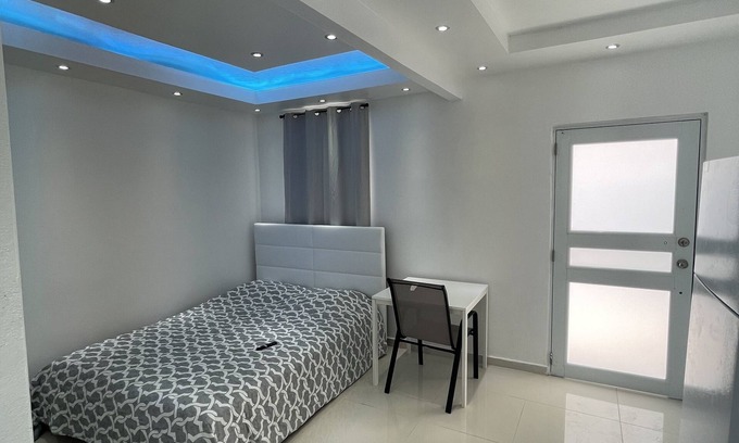Santurce Apartment | 1058 Modern Apt 7