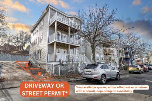 East Somerville Apartment | 107 m² Apartment ∙ 3 bedrooms ∙ 8 guests