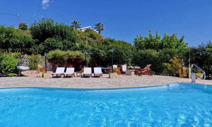 Leivathos Villa | 108 m² Villa ∙ 3 bedrooms ∙ 7 guests
