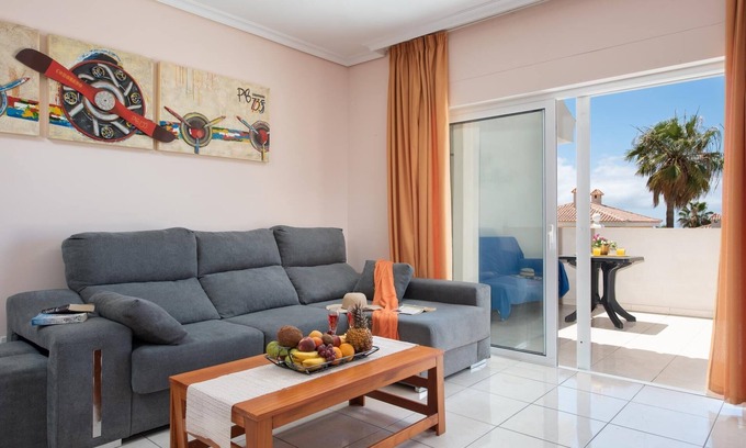 Chayofa Apartment | 10E Country Club Accommodation. POOL!