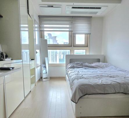 Seolcheon-myeon Apartment | 11-2 Junny house 1 minute from Shin Nonhyeon Station