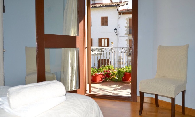 Ibero Cottage | 11 Bedrooms Cottage In Ibero