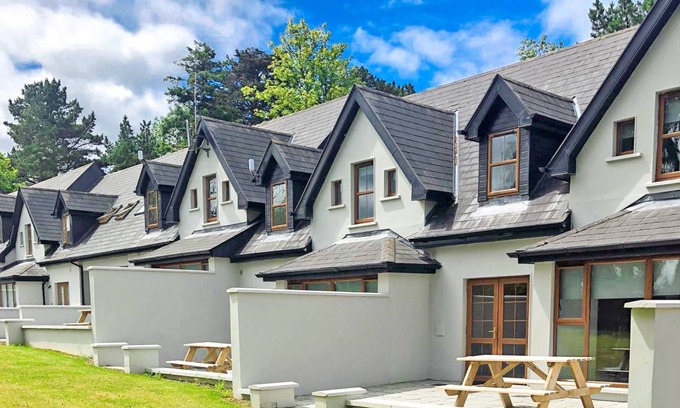 Terryglass House | 110 m² House ∙ 3 bedrooms ∙ 6 guests