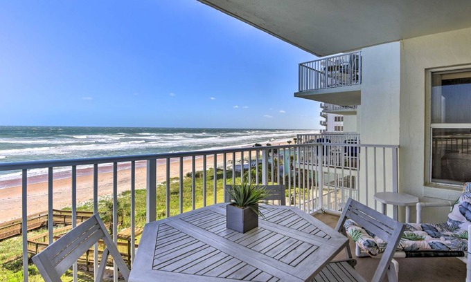 Seawinds Condo Apartment | 111 m² Apartment ∙ 2 bedrooms ∙ 6 guests