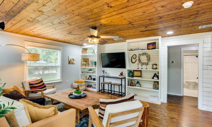 Lindale House | 111 m² House ∙ 2 bedrooms ∙ 6 guests