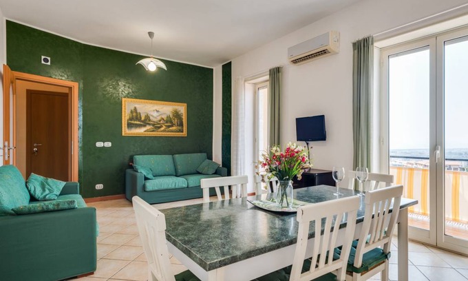 Monte Po-Nesima-San Leone-Rapisardi Apartment | 116 m² Apartment ∙ 3 bedrooms ∙ 6 guests