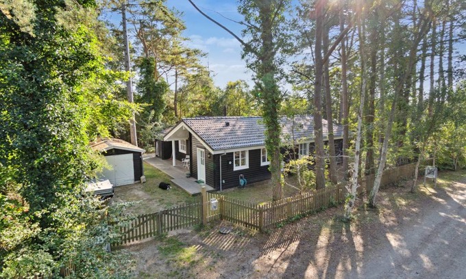 Udsholt Sand House | 119 m² House ∙ 3 bedrooms ∙ 8 guests