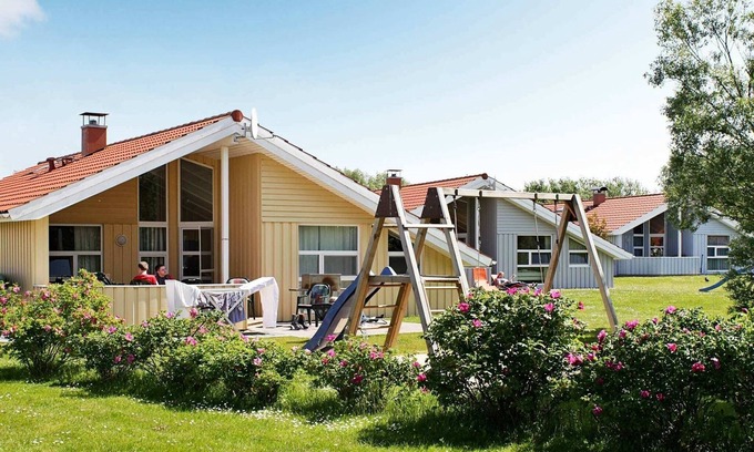 Norderteil House | 12 person holiday home in Otterndorf