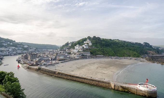 West Looe Apartment | 120 m² Apartment ∙ 3 bedrooms ∙ 6 guests