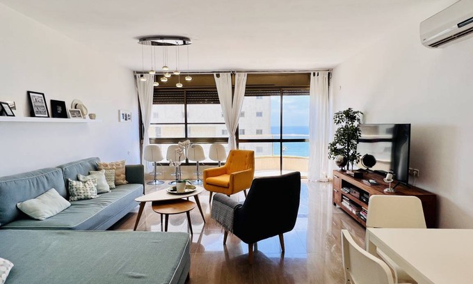 Netanya Apartment | 120 m² Apartment ∙ 3 bedrooms ∙ 6 guests
