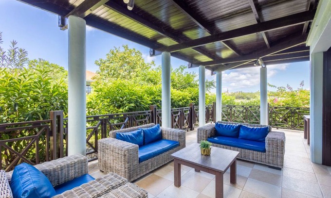 Sint Michiel House | 120 m² Bungalow ∙ 3 bedrooms ∙ 6 guests
