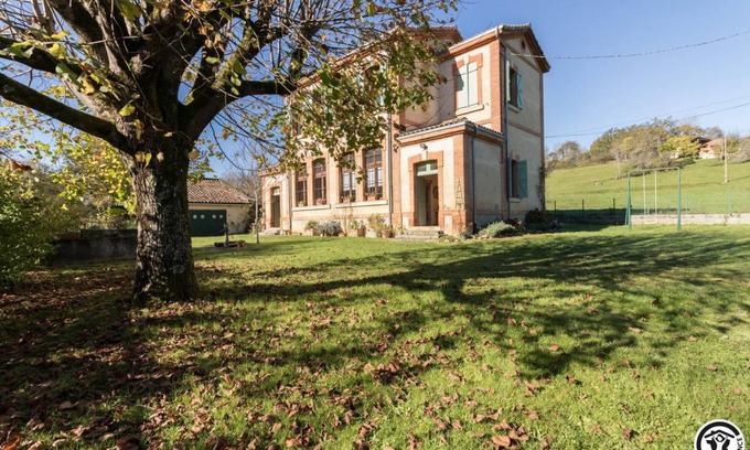 Montbrun-Bocage House | 120 m² Gîte ∙ 4 bedrooms ∙ 6 guests