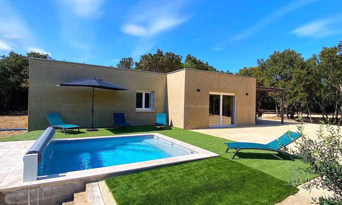 Orgnac-l'Aven Villa | 120m2 PMR-accessible air-conditioned villa with private heated pool and jacuzzi