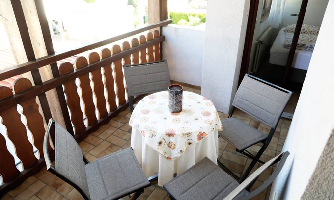 Neuenburg am Rhein Apartment | 124 m² Apartment ∙ 3 bedrooms ∙ 6 guests