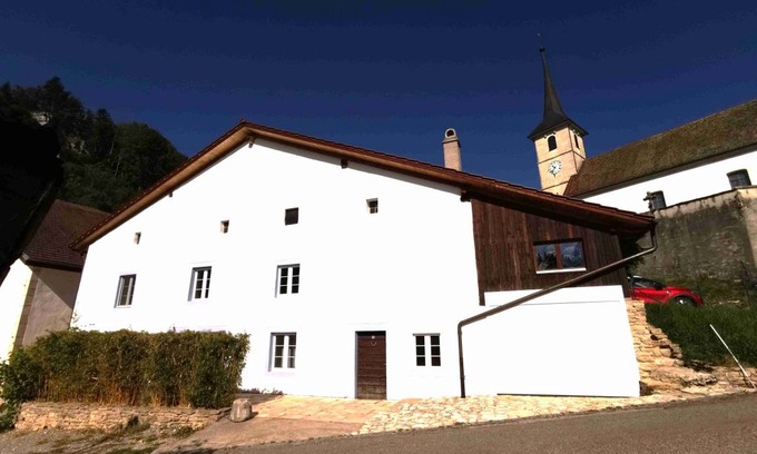 Saint-Brais Apartment | 125 m² Apartment ∙ 2 bedrooms ∙ 5 guests