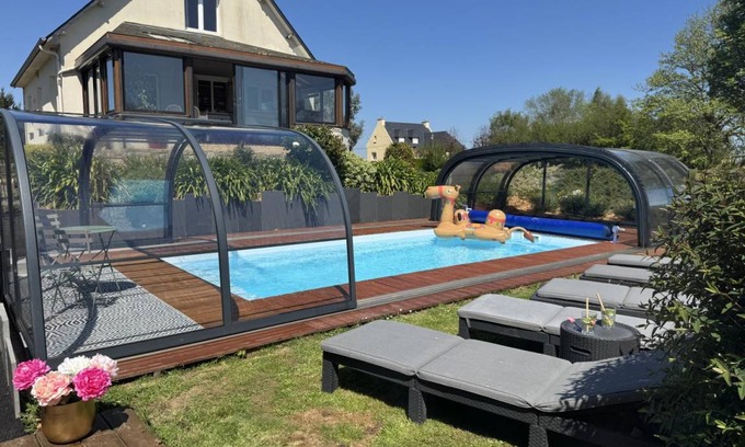 Plehedel House | 125 m² Gîte ∙ 4 bedrooms ∙ 8 guests