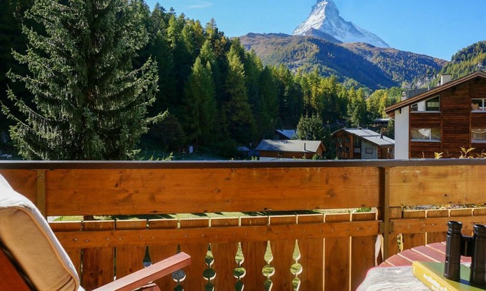 Zermatt Apartment | 126 m² Apartment ∙ 3 bedrooms ∙ 6 guests