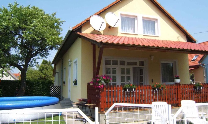 Balatonmariafurdo House | 126 m² House ∙ 5 bedrooms ∙ 10 guests
