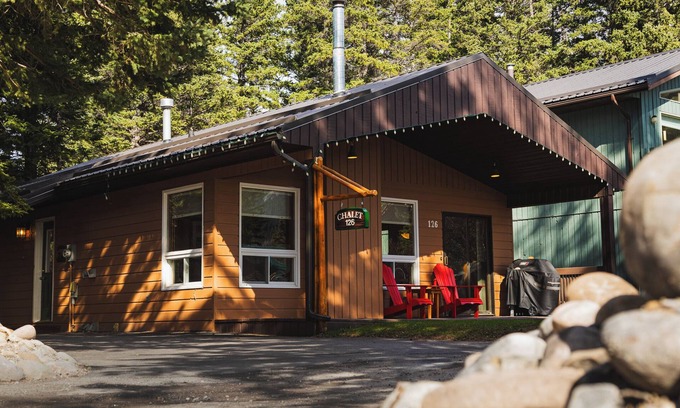 Jasper East Cabin | #126 Two Bedroom Chalet