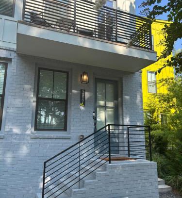 Westside Villa | 1280 Bungalow