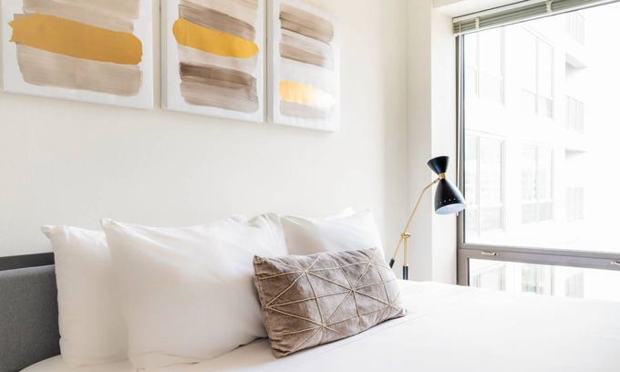 The Loop Apartment | 129 m² Apartment ∙ 3 bedrooms ∙ 8 guests