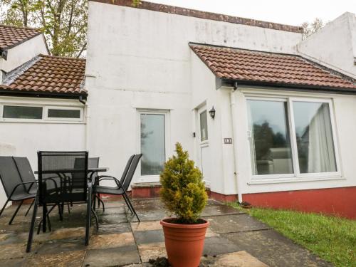 Saint Ann's Chapel House | 13 Manorcombe Bungalows