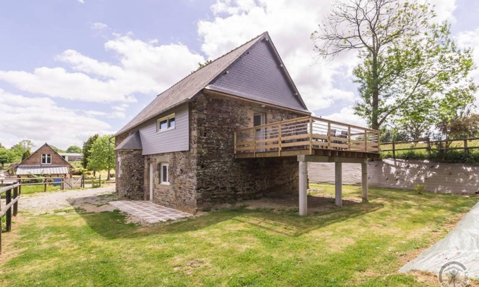 Plomb House | 130 m² Gîte ∙ 4 bedrooms ∙ 8 guests