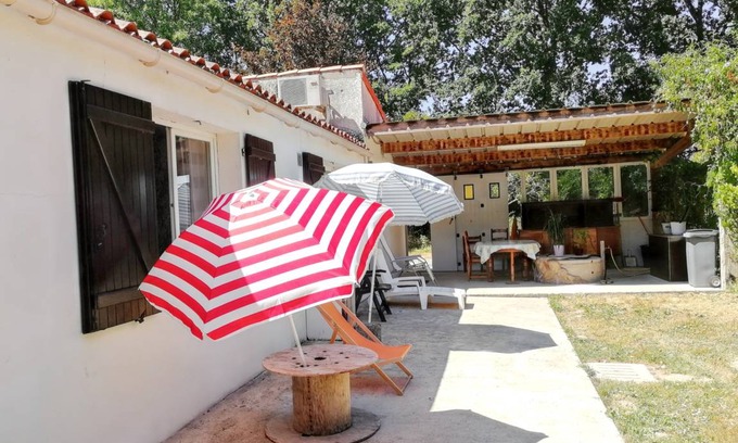 Venansault House | 130 m² House ∙ 3 bedrooms ∙ 6 guests