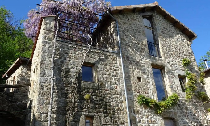 Gluiras House | 130 m² House ∙ 3 bedrooms ∙ 10 guests