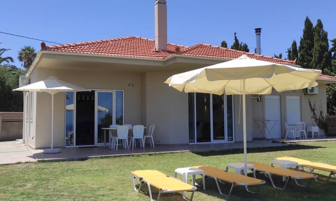Xiro Chorio Villa | 130 m² Villa ∙ 3 bedrooms ∙ 6 guests