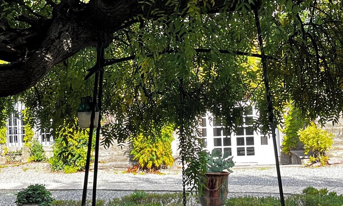 Floure Other | 130m2 apartment in the Château wing sleeps 8 3 bedrooms, fully-equipped kitchen