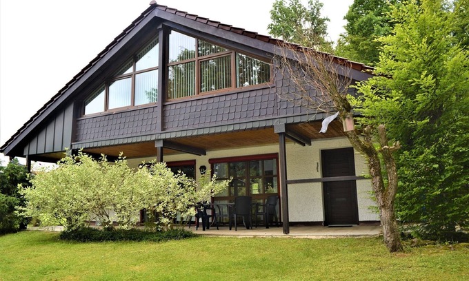 Renholding Apartment | 133sqm vacation home Rose with garden and terrace